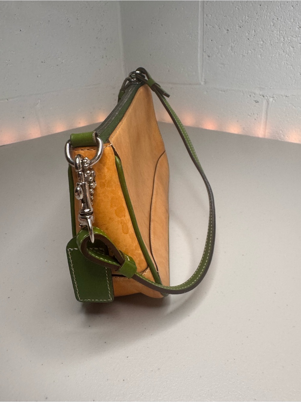 Vintage 2002 Coach Vachetta Demi 6239 Tan Green Leather Shoulder Bag Purse - Picture 4 of 14